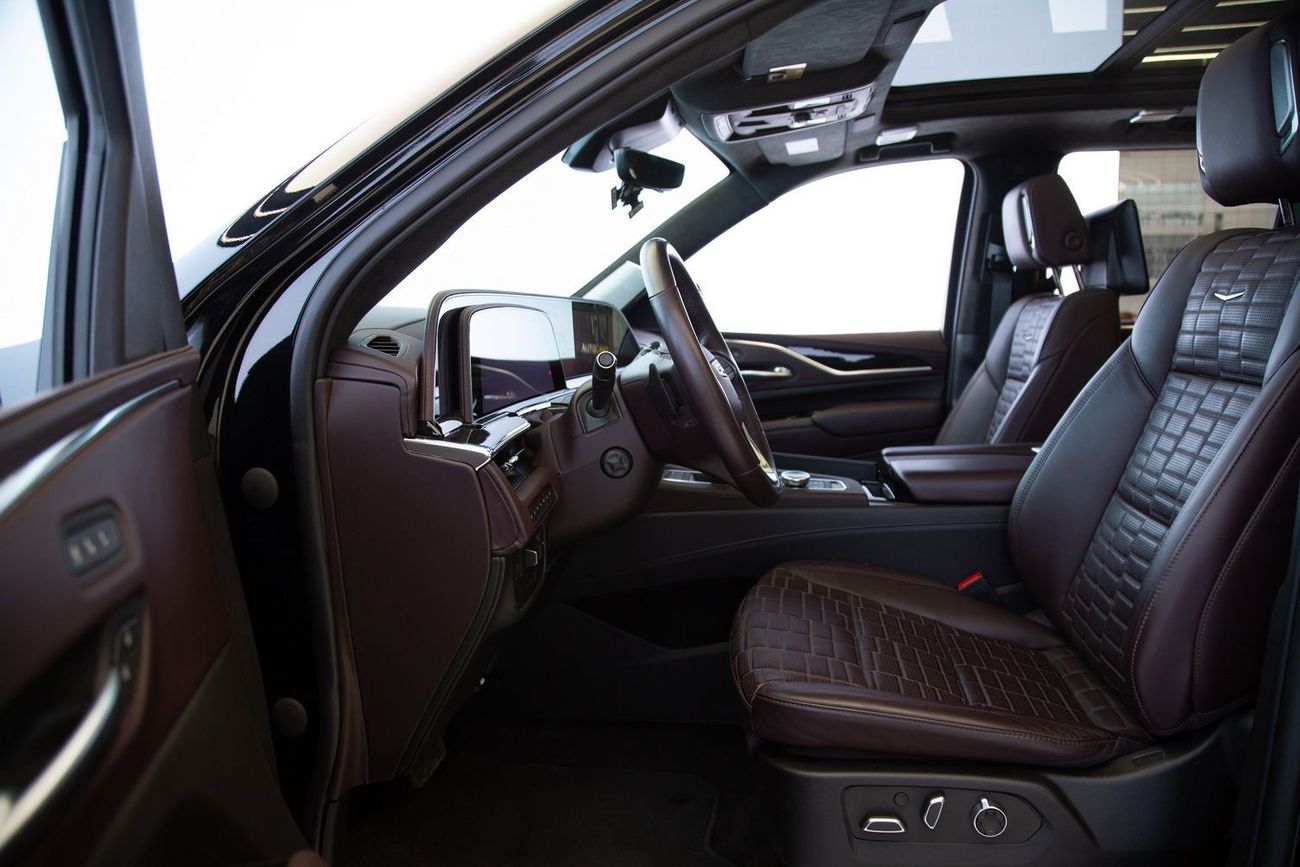 Cadillac Escalade Cadillac Escalade 600 Platinum Sport