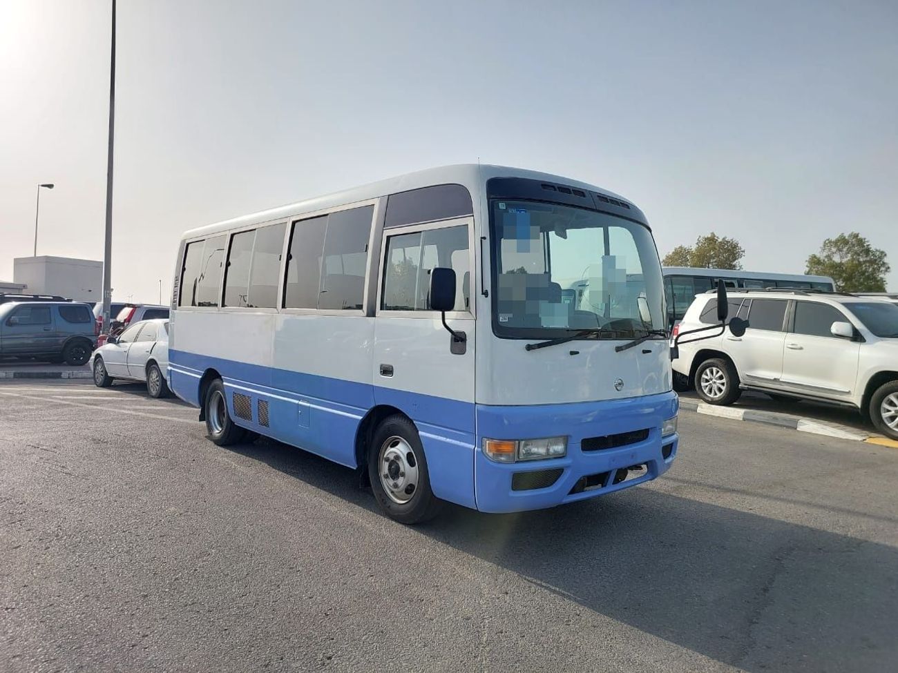 نيسان سيفيليان NISSAN CIVILIAN BUS RHD 2003 MODEL 4.1 L DIESEL AUTOMATIC(PM20798)