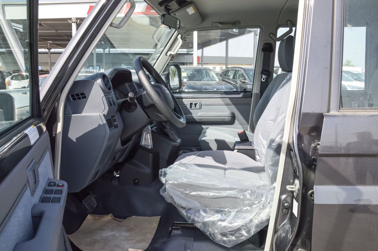 Toyota Land Cruiser Pick Up TOYOTA LAND CRUISER 79 SERIES 4.0L V6 4WD DOUBLE CAB PICKUP 2024