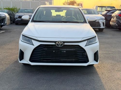 Toyota Yaris 2026 TOYOTA YARIS BASIC AT GCC SPEC WHITE