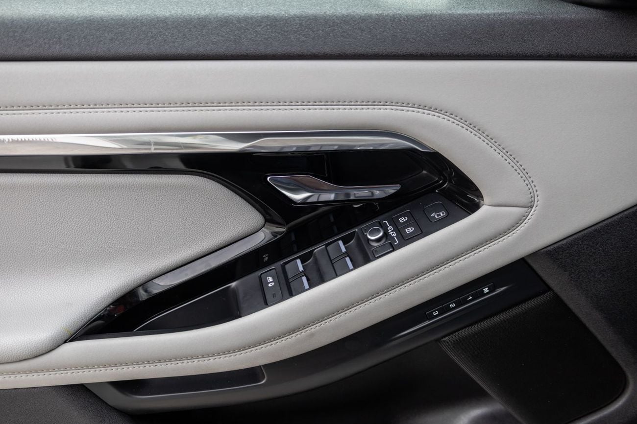 Land Rover Range Rover Evoque P200 R-Dynamic SE 2.0L