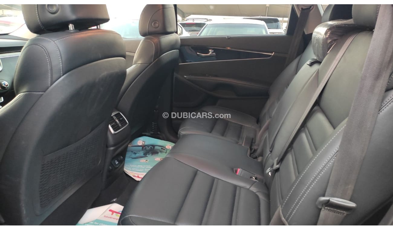 كيا سورينتو full option