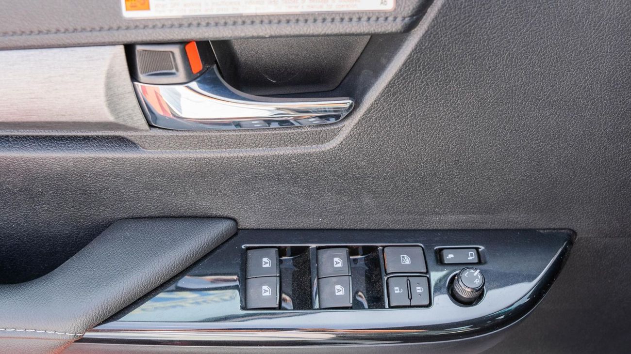 تويوتا هيلوكس 2025 Toyota Hilux Adventure 2.8L Diesel AT (White)