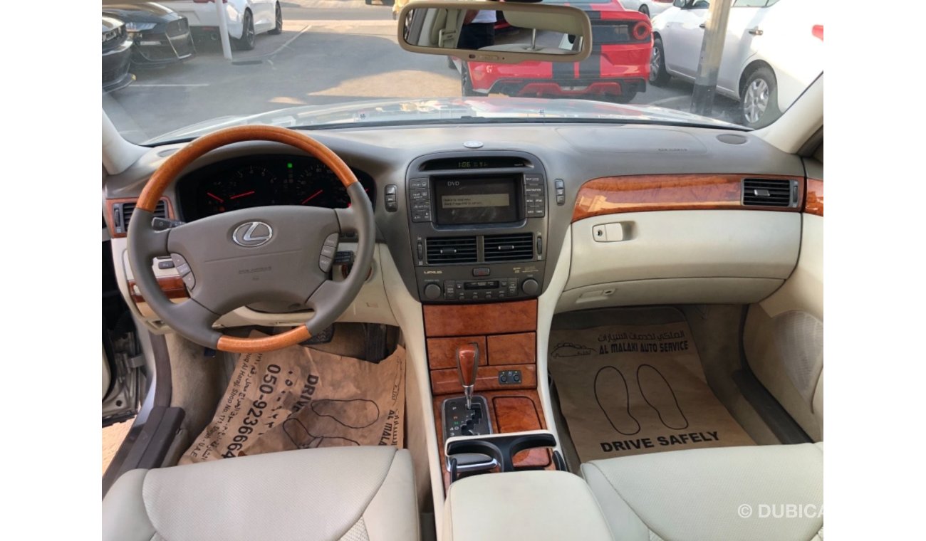 لكزس LS 430 موديل 2003 وارد نص الترا كراسي جلد ومثبت سرعه وتحكم كهربي كامل ونظام صوت ممتاز