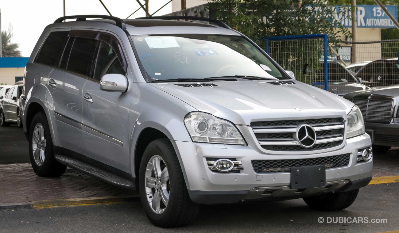 مرسيدس بنز GL 550 4 Matic