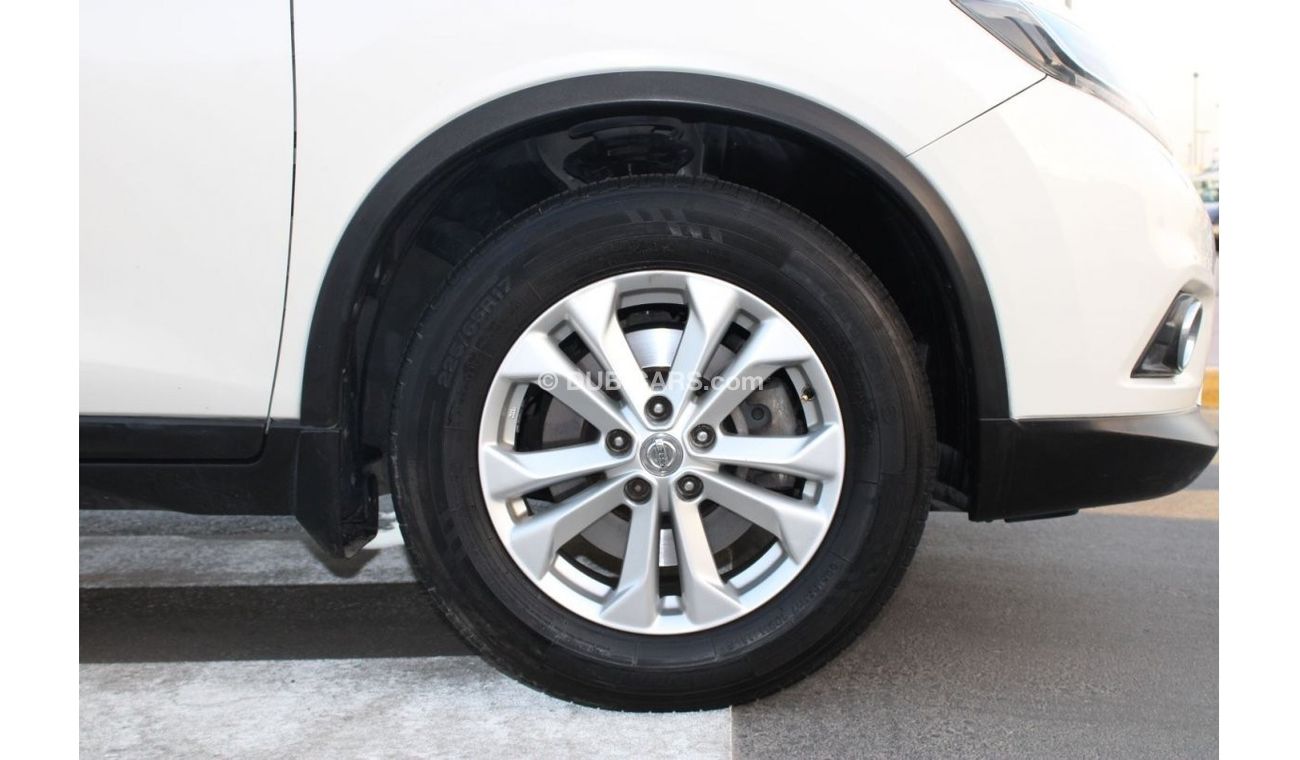 Nissan XTrail Nissan X-Trail 2015 GCC No. 2 in excellent condition without accidents, very  clean from inside and