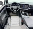 فولكس واجن طوارق 2024 Volkswagen Touareg R-Line, 2029 VW Warranty + Service Pack, Full VW Service History, GCC