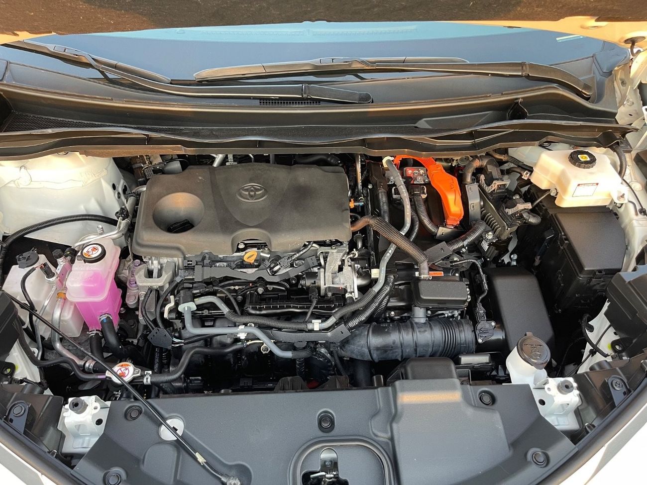 تويوتا سيينا 2021 TOYOTA SIENNA XLE HYBRID 4x4 FULL OPTIONS IMPORTED FROM USA