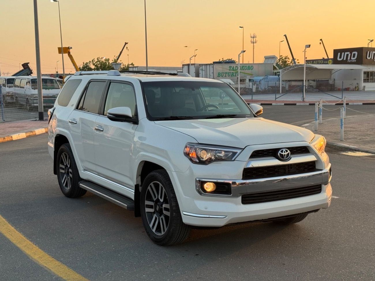 Toyota 4Runner LIMITED, FULL OPTION, PUSH START, LEADER SEAT, SUNROOF