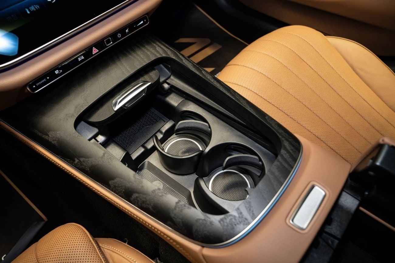 Mercedes Benz E300