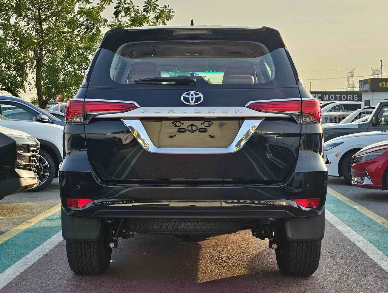 Toyota Fortuner 2.7L V4 PETROL /  STOCK AVAILABLE, LOWEST PRICE IN MARKET (CODE # 67969)