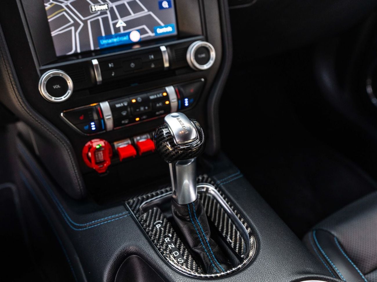 Ford Mustang GT PREMIUM