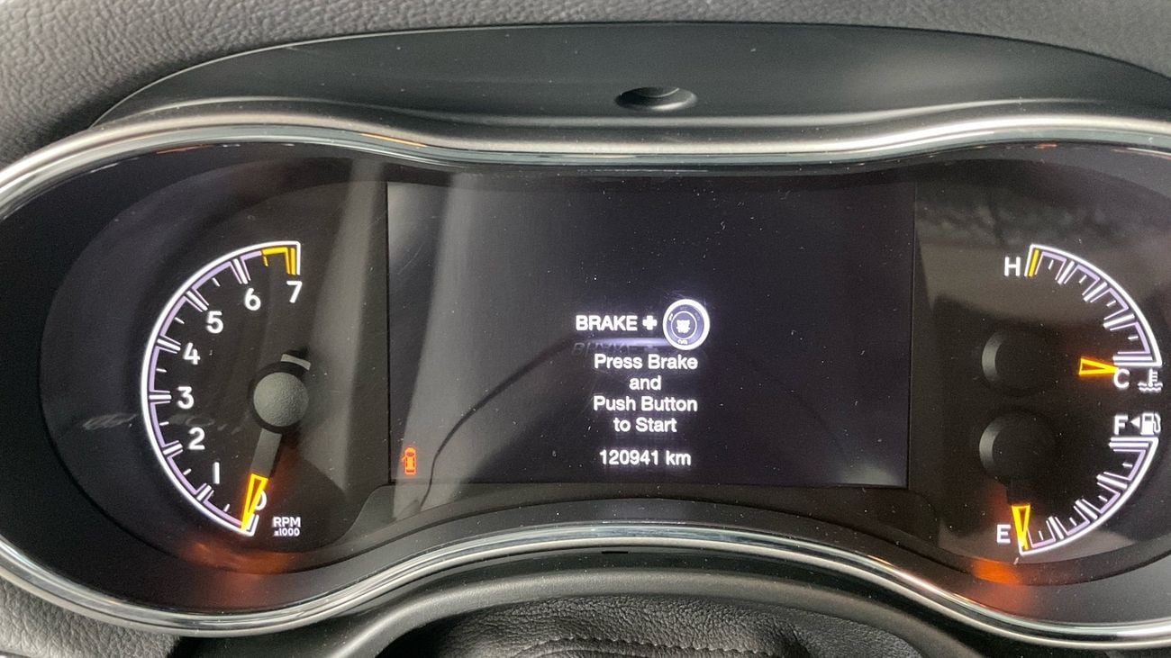 Jeep Grand Cherokee LAREDO | Guaranteed Warranty | 0 Down Payment
