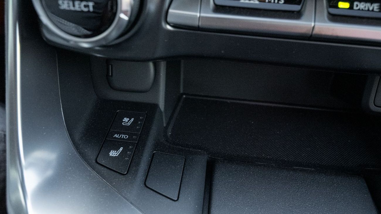 Lexus LX 700h LEXUS LX700h HEV VIP 3.5L -2026YM