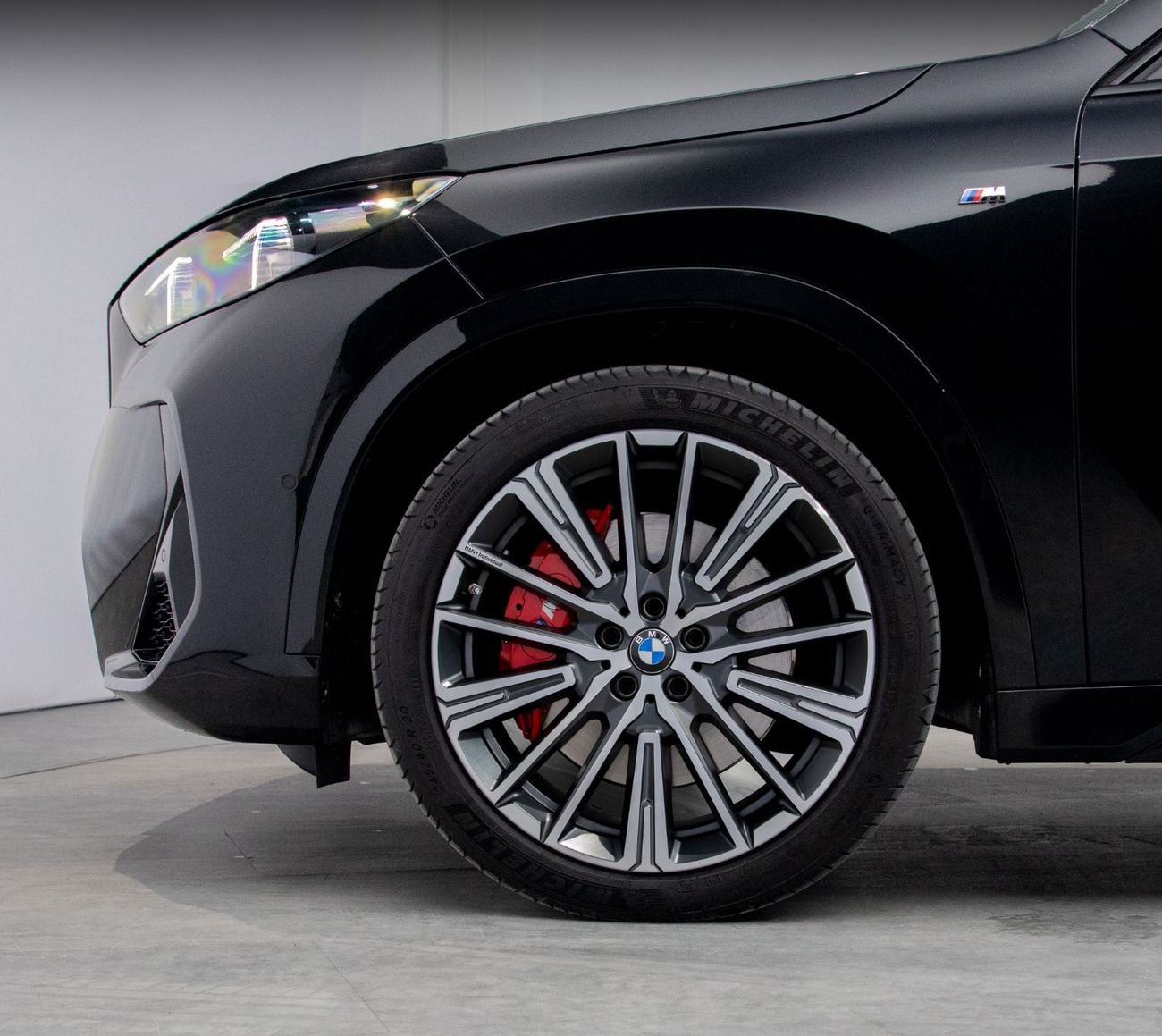 بي أم دبليو X1 xDrive 20i M Sport