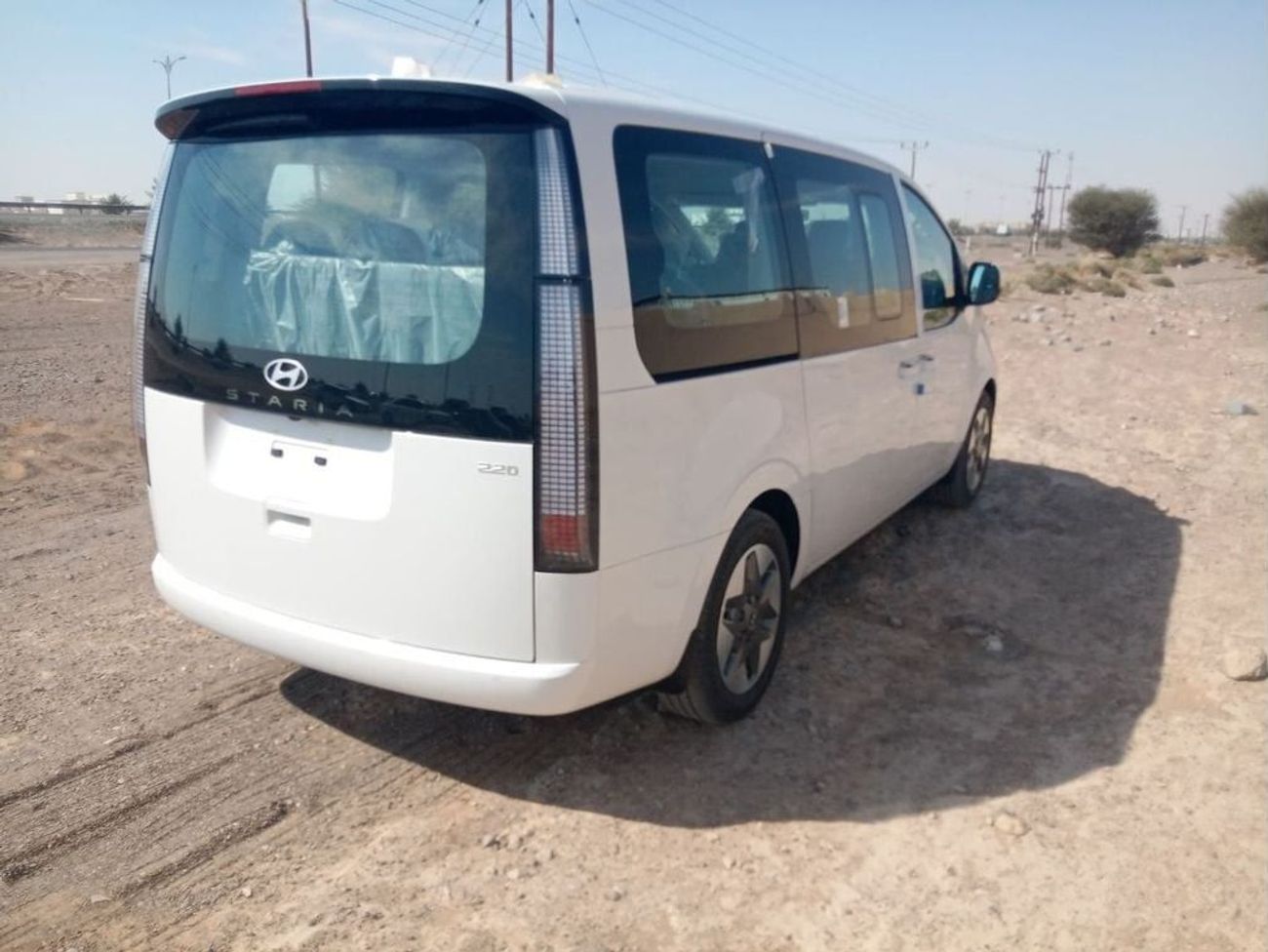 هيونداي ستاريا 2025 Hyundai Staria Prestige AT Diesel 11 Seater