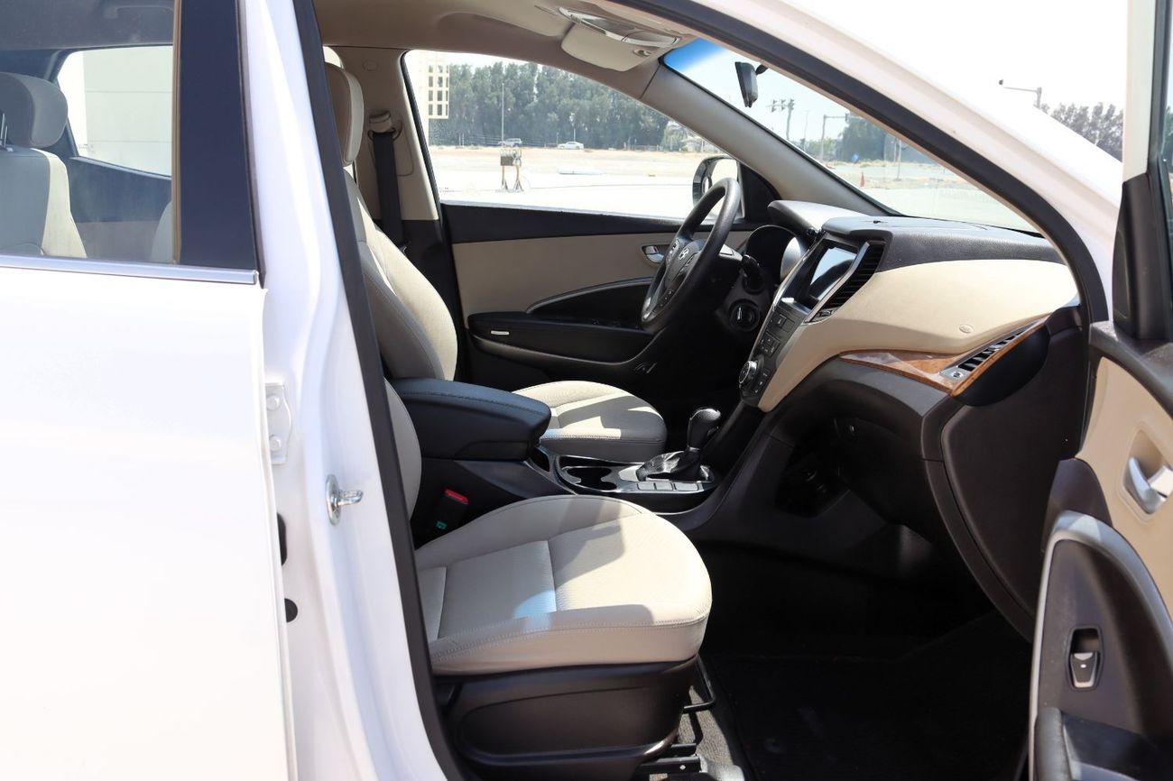 هيونداي سانتا في GL 2.4L FWD