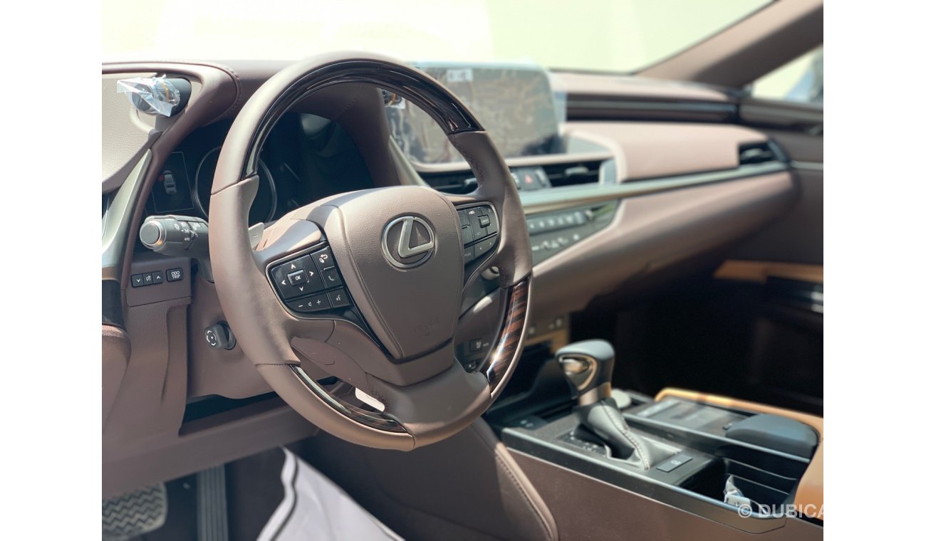 Lexus ES350 MID OPTION 2021 PANORAMIC / BLINDSPOT/ NAVIGATION ( RAMDAN OFFERS ) PRODUCTION 2021