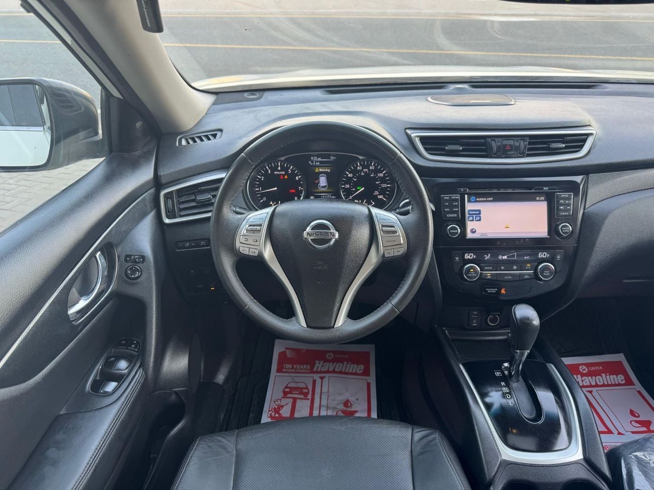 نيسان روج SL (NON GCC) 2.5L V4 / PANORAMIC SUNROOF / AWD / 360 CAMERA / 7 SEATS / REAR AC