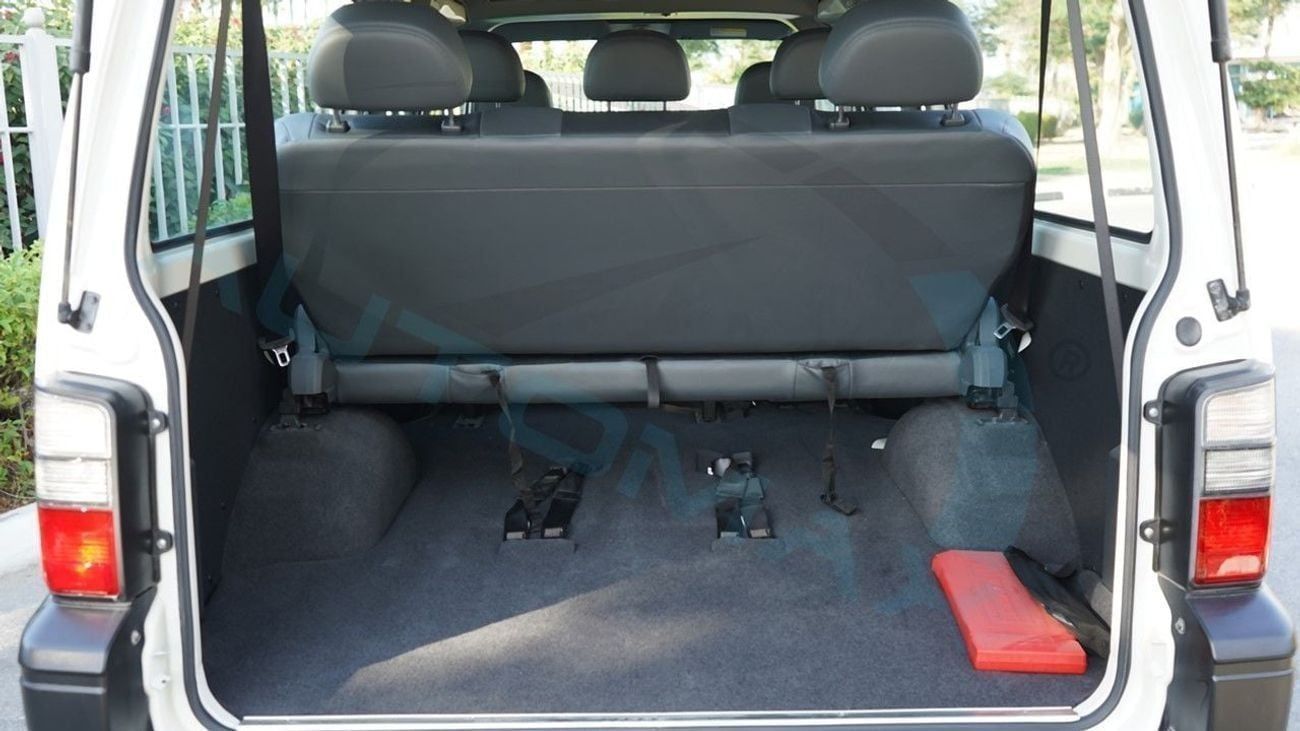 CMC D 260 Window Van 2.4L RWD 2025 GCC 0Km With 3 Years Or 100,000 Warranty