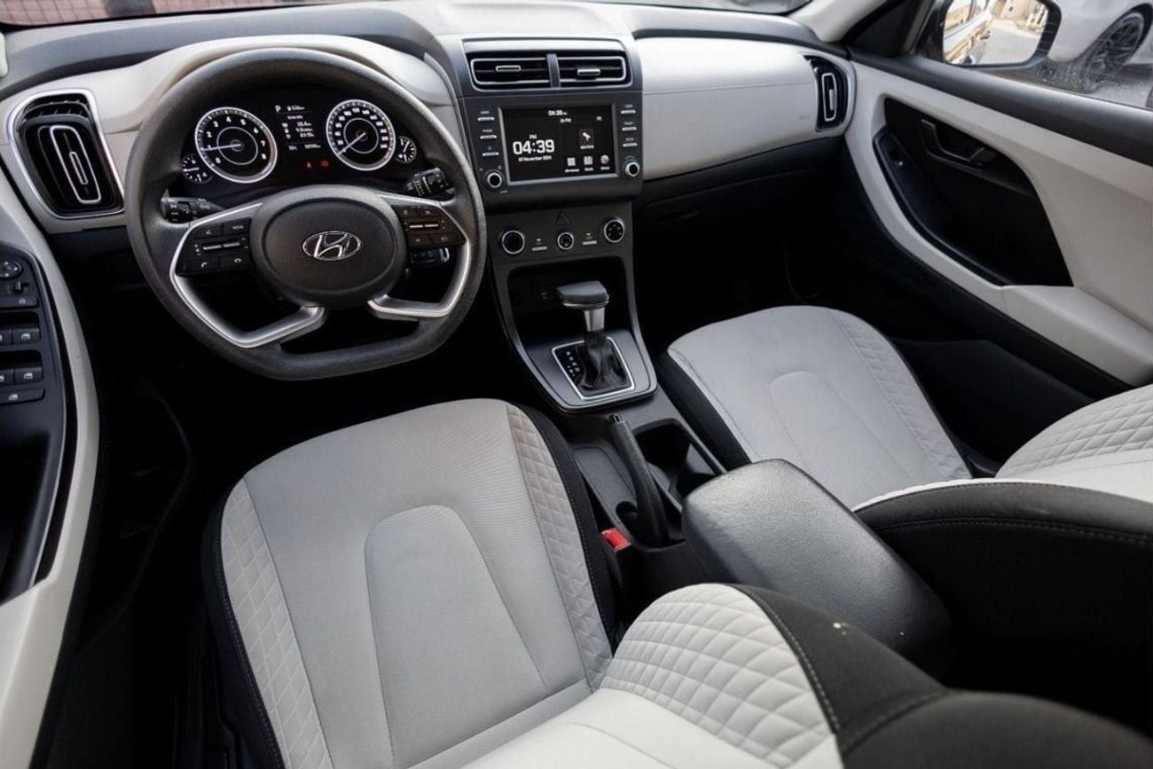 Hyundai Creta Std 1.5L Hyundai Creta 2022 GCC under Warranty with Flexible Down-Payment.