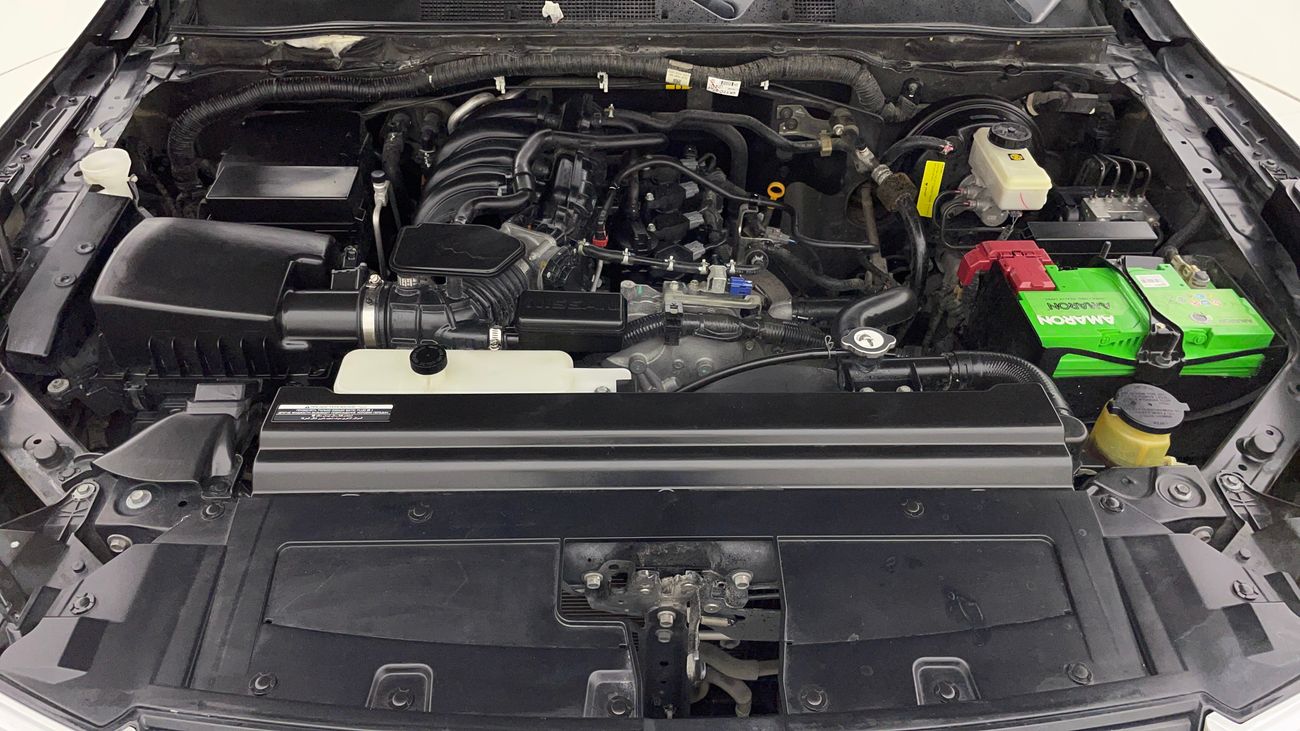 نيسان إكستيرا TITANIUM 2.5 | بدون دفعة مقدمة | اختبار القيادة في المنزل