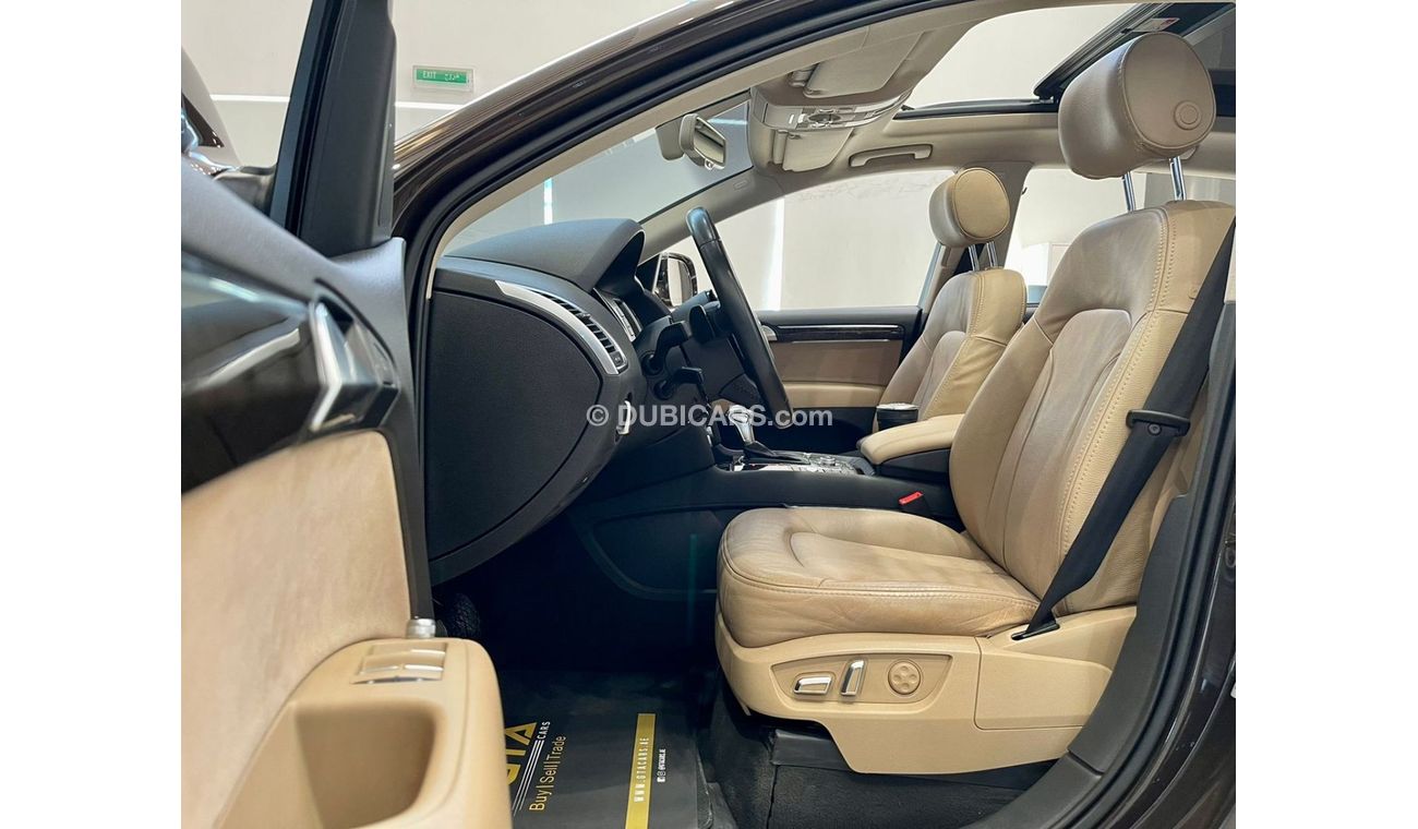 Audi Q7 2015 Audi Q7 40TFSI Quattro Supercharged, Service History, Warranty, GCC