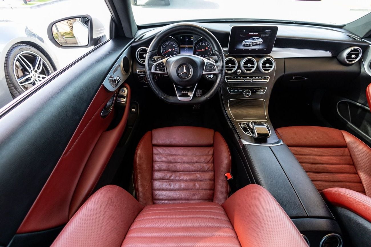 Mercedes-Benz C 200 Coupe Mercedes-Benz C-Class 200 2017 GCC specs for 1,328.00 AED monthly