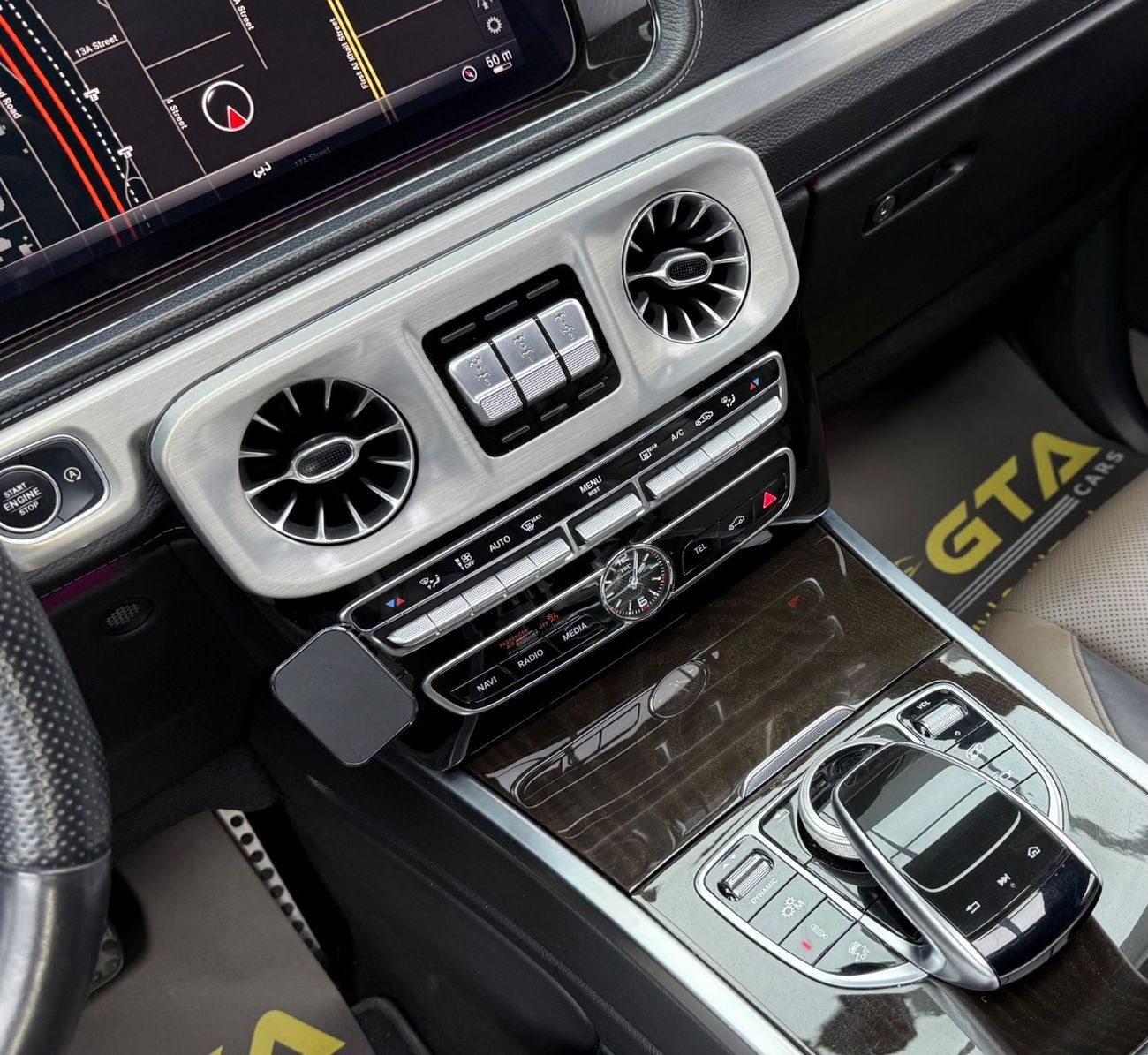 مرسيدس بنز G 63 AMG 2019 Mercedes-AMG G63,One Year Unlimited KM Warranty, Service History,Excellent Condition,GCC