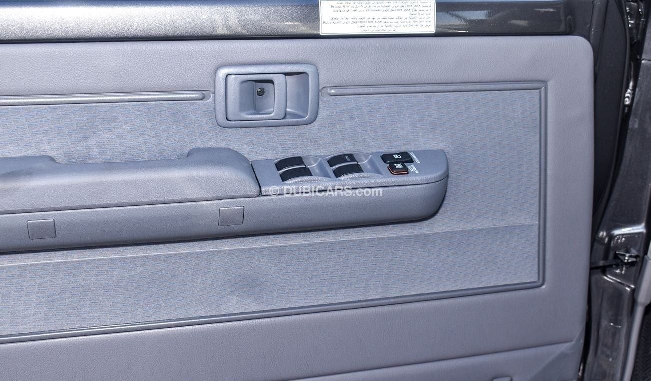 Toyota Land Cruiser Pick Up LC79 Pickup LX 4.0L Petrol D/C Automatic