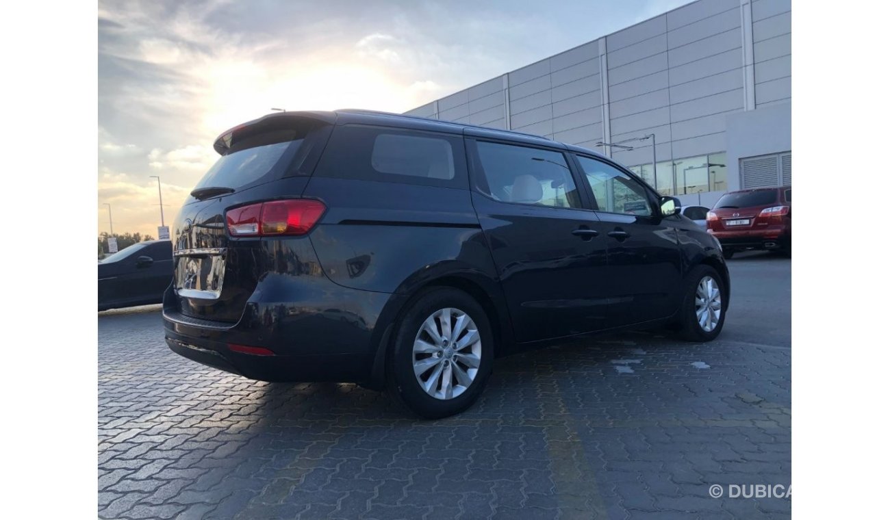 Kia Carnival GCC