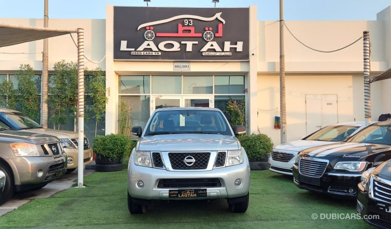 Nissan Pathfinder Gulf - Accident Free - No. 2 - Screen - Rings - Excellent condition, you do not need any expenses