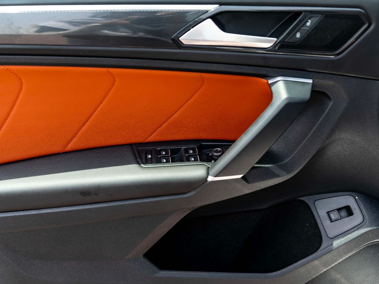 Volkswagen Tiguan SEL 2.0L