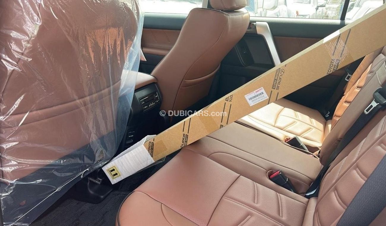 Toyota Prado VXR VXR VXR TOYOTA PRADO 2022 VXR SILVER