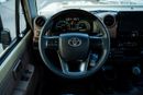 تويوتا لاند كروزر بيك آب Toyota Land Cruiser Pickup 4.0L Manuel 2025 4WD