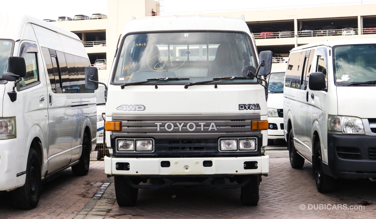 Toyota Dyna 4WD