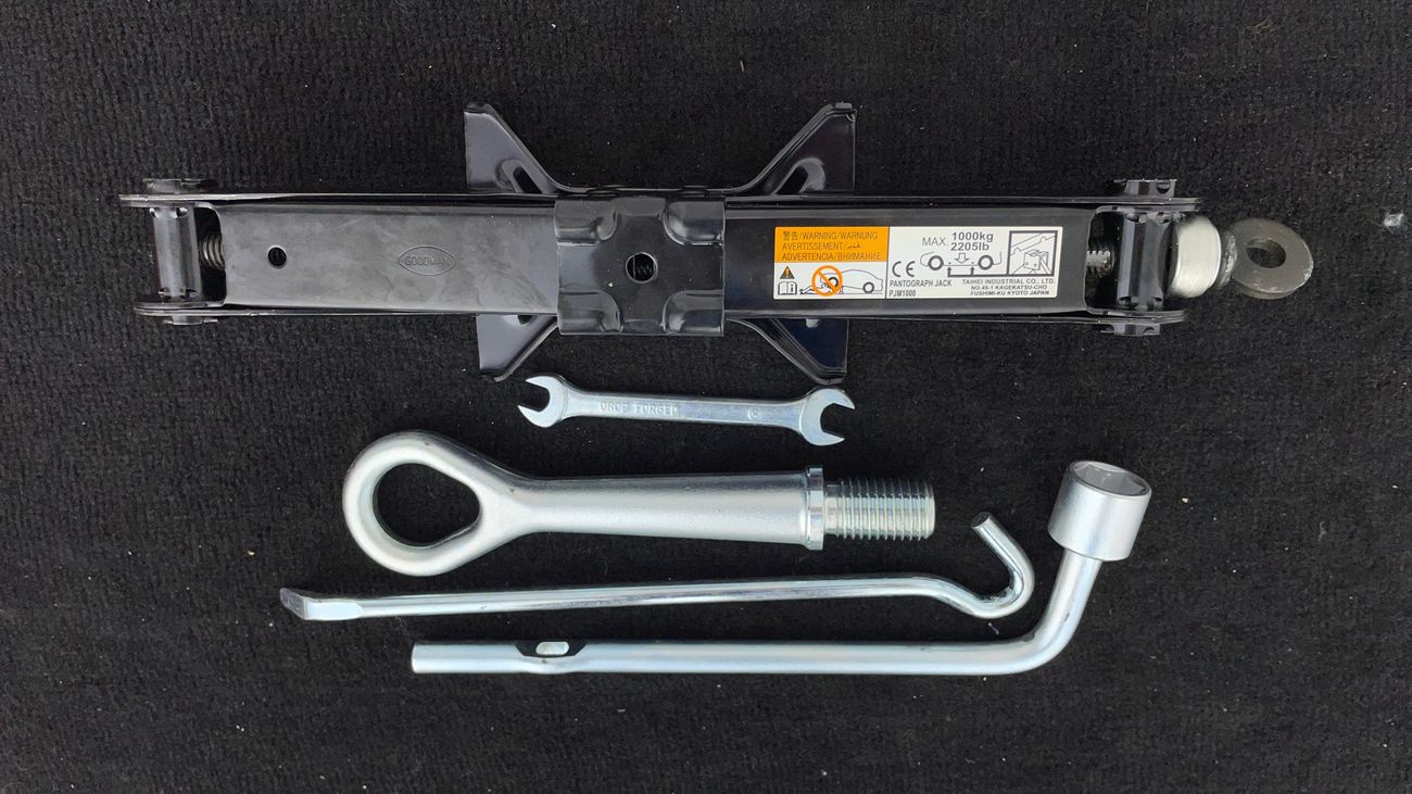 Mitsubishi Lancer GLX LOW 2 | Zero Down Payment | Free Home Test Drive