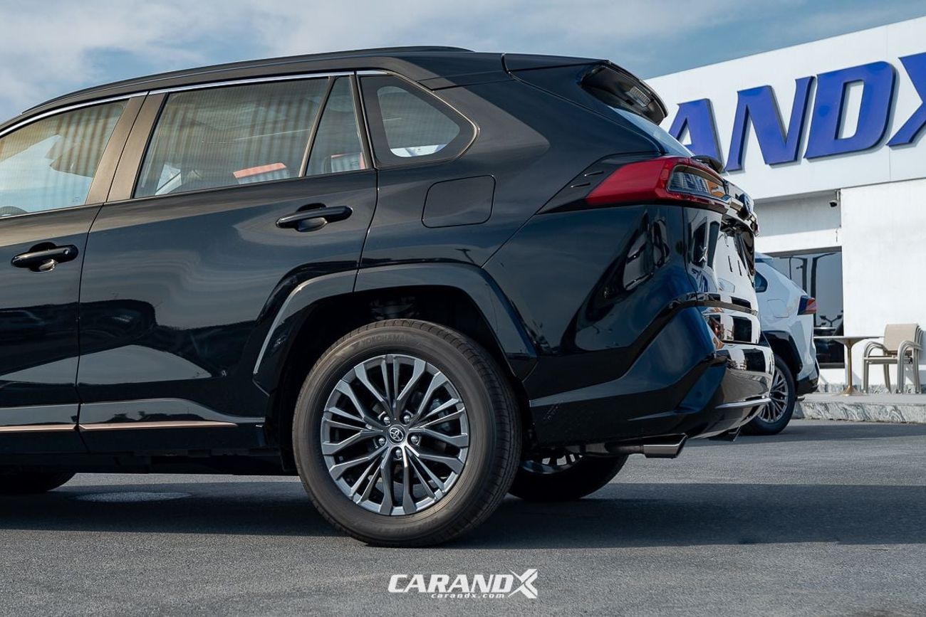 تويوتا وايلدلاندر Toyota Wildlander 2.0L Luxury Plus 4WD 2025