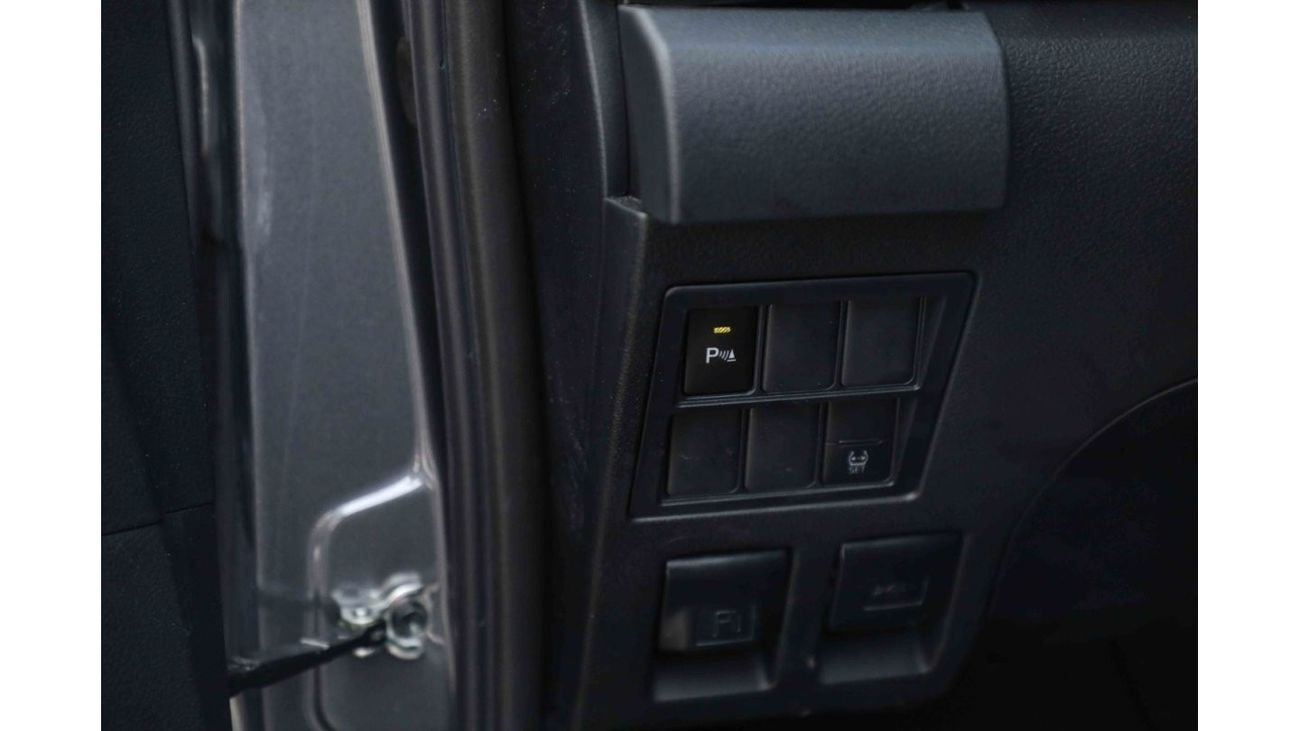 Toyota Hilux 2023 Toyota Hilux 4x4 DC 2.8 SR5 - Grey inside Black | Export Only