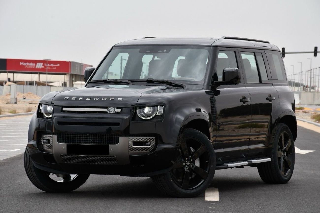 Land Rover Defender P400 90 HSE 3.0L (6 Seater) Land Rover Defender X dynamic HSE P400 V6 110  GCC 5 years warranty