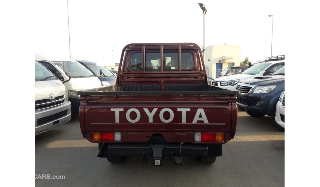 تويوتا لاند كروزر بيك آب Land Cruiser RIGHT HAND DRIVE ( Stock no PM 9 )