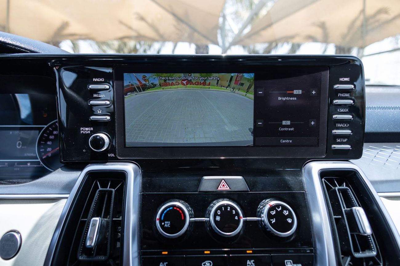 Kia Sorento Std 2.5L FWD