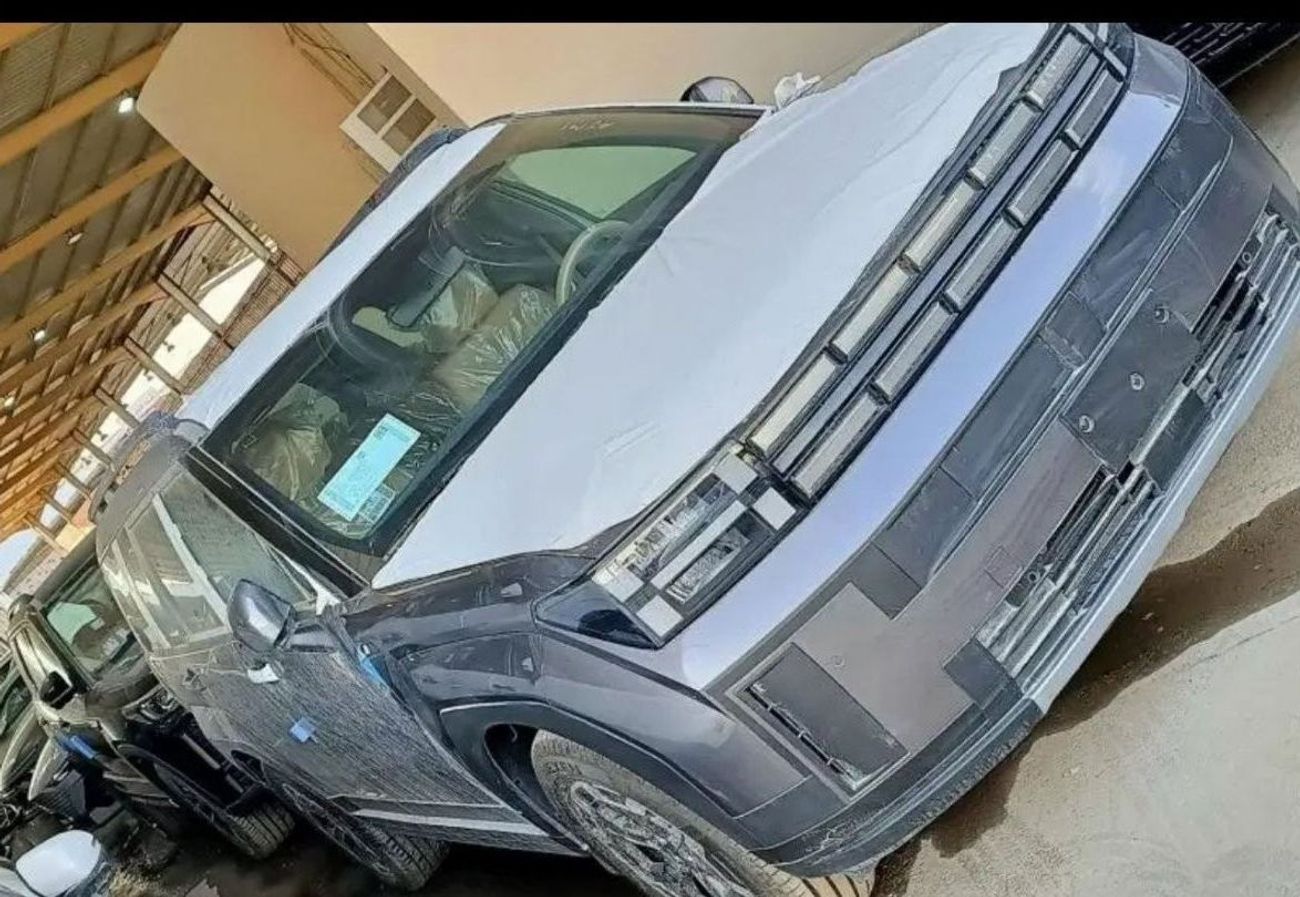 Hyundai Santa Fe 2.5L PETROL 2025 GCC