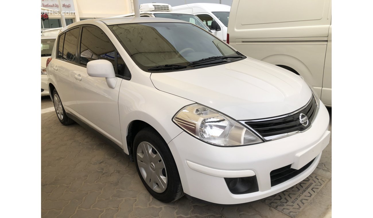 Nissan Tiida Nissan Tida 1.8 H/b. Model:2013. Only done 75000 km