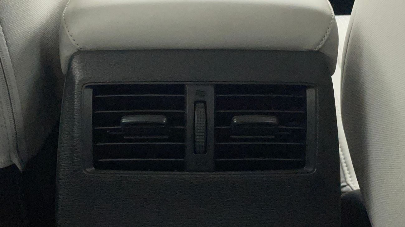 Mitsubishi Outlander 2.5L GLX Mid Line 2023 GLX MID LINE | AED 1049/Month | 0 DP | 30 Day Return | Warranty | Service His