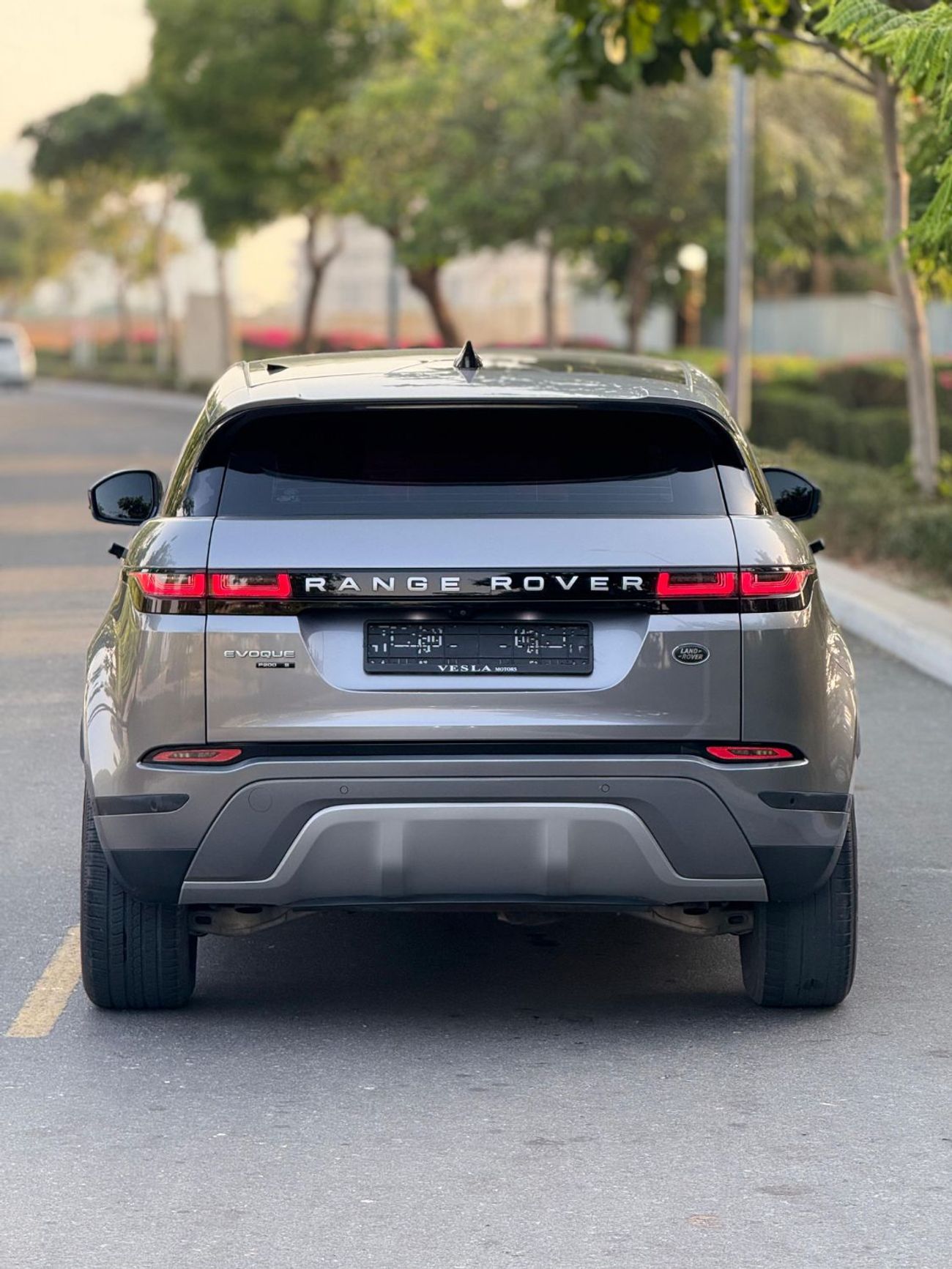 Land Rover Range Rover Evoque P200 R-Dynamic S 2.0L