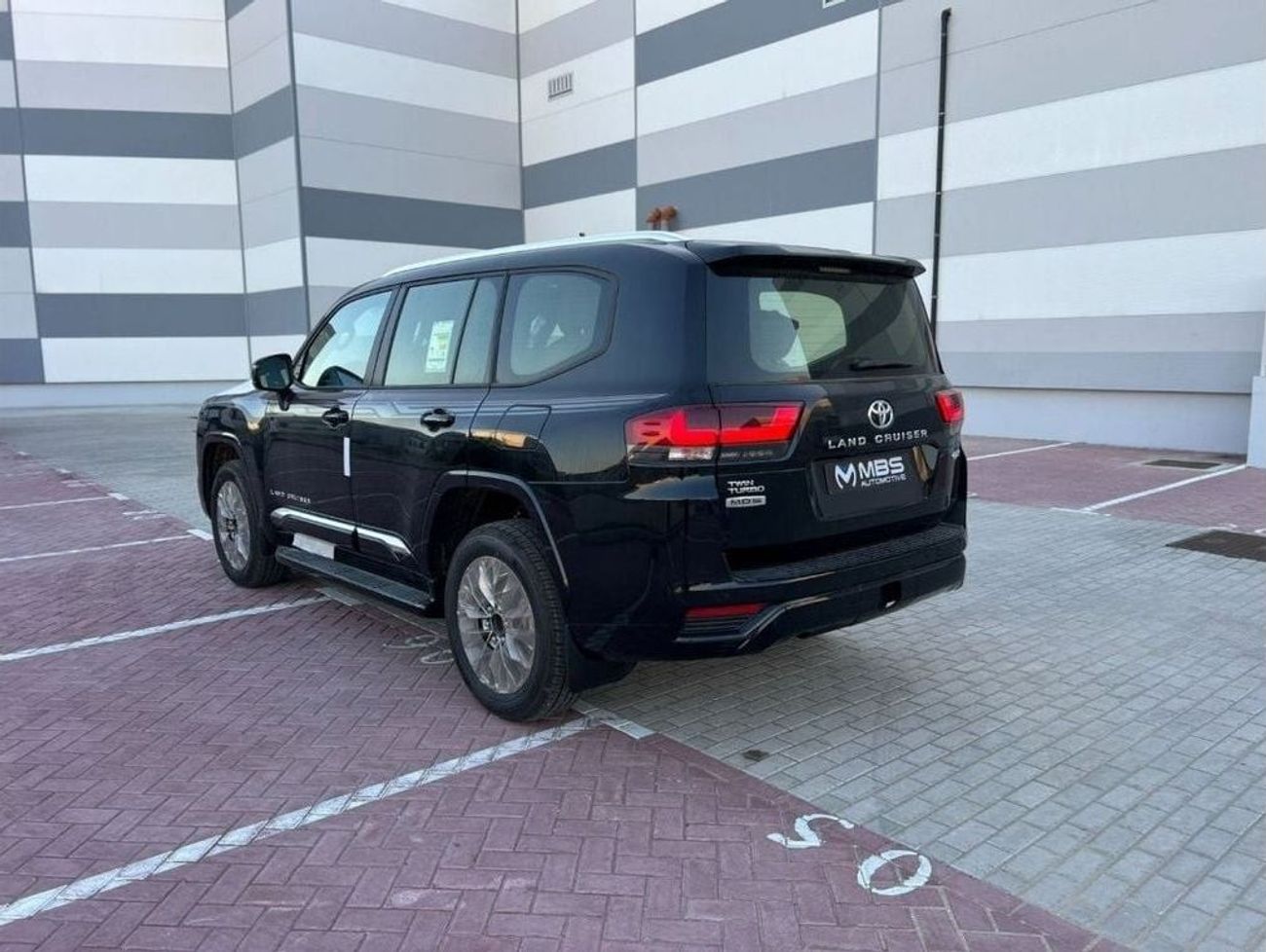 Toyota Land Cruiser GXR 3.5L MBS Autobiography 4 Seater VIP with Genuine MBS Seats