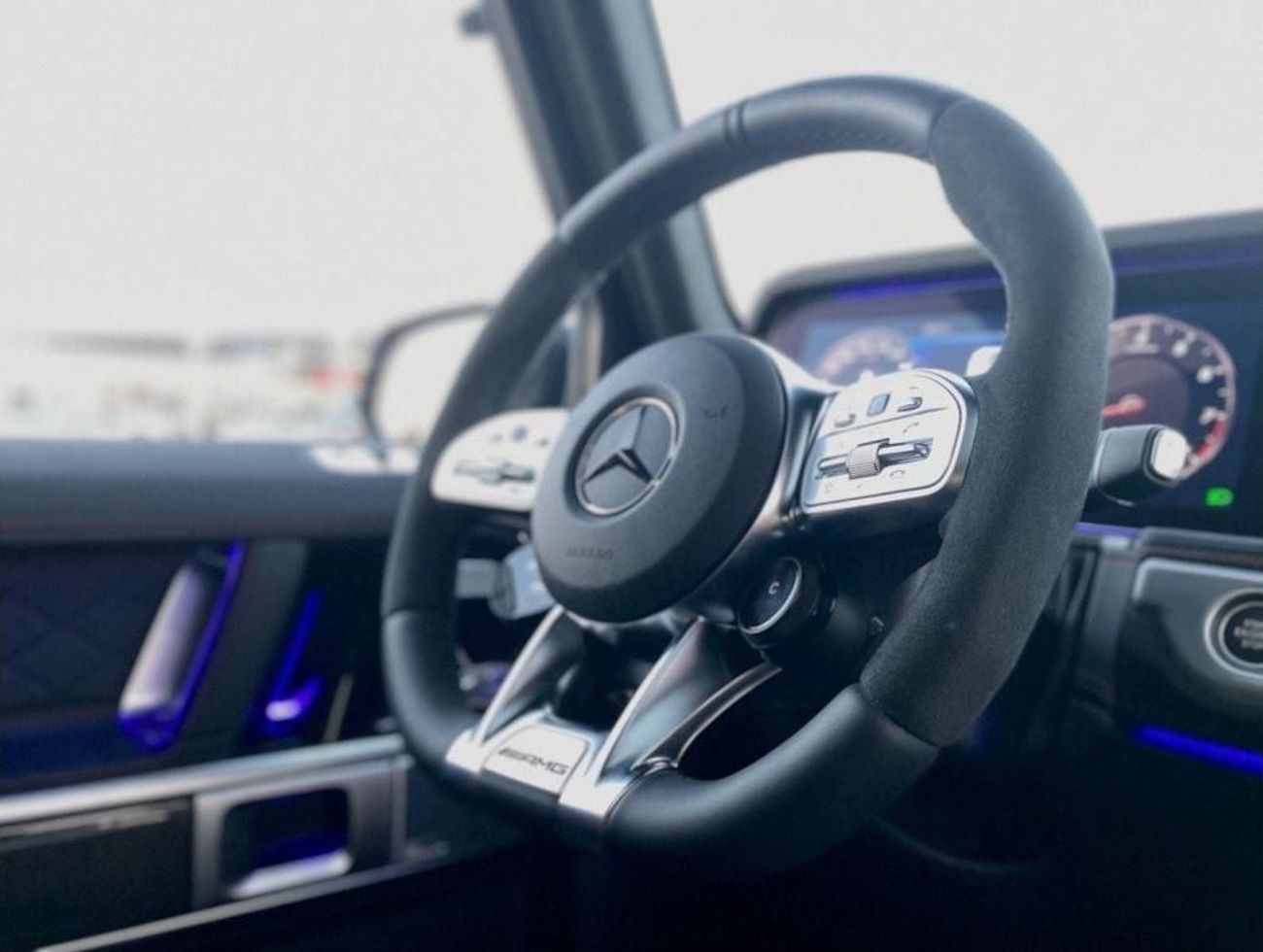 Mercedes-Benz G 63 AMG v8 BITURBO  / brand New