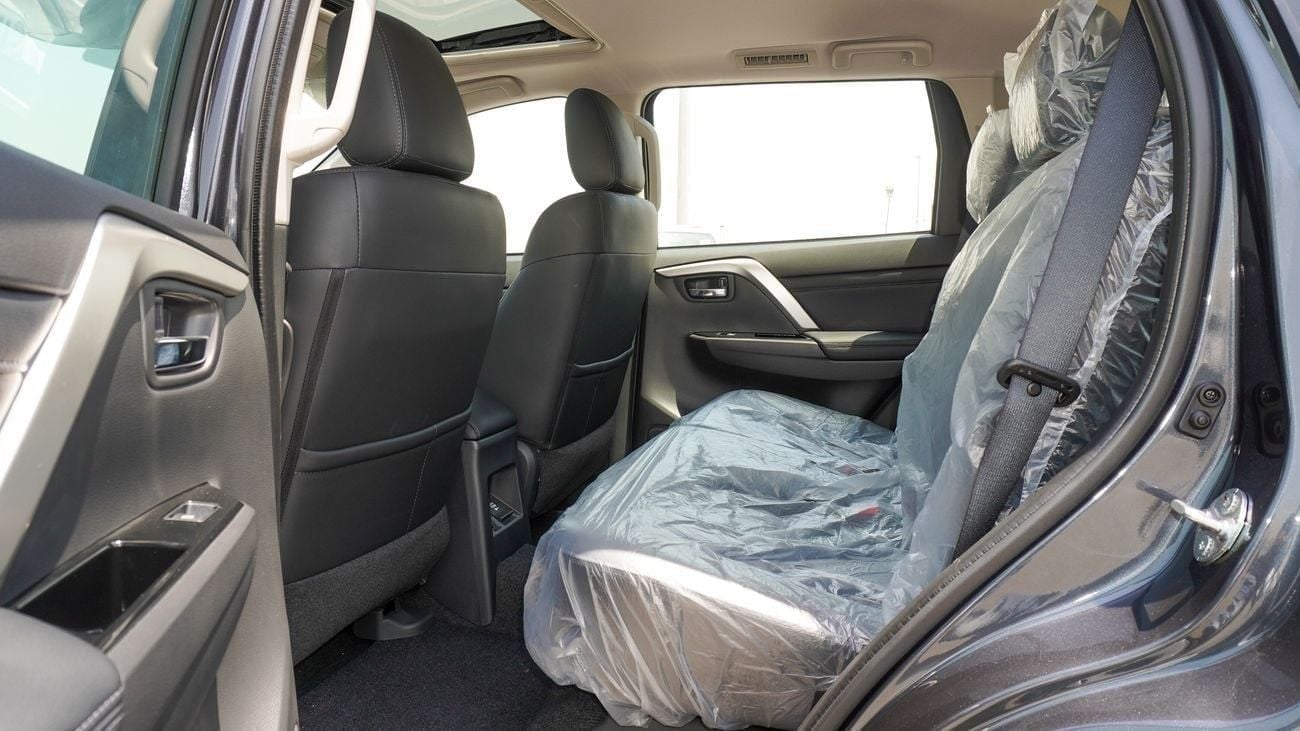 ميتسوبيشي مونتيرو سبورت Brand New Montero Sport GLS 2025 Export 3.0L 4WD Petrol A/T|Grey/Black|MONTEROSPORT-GLS-25|