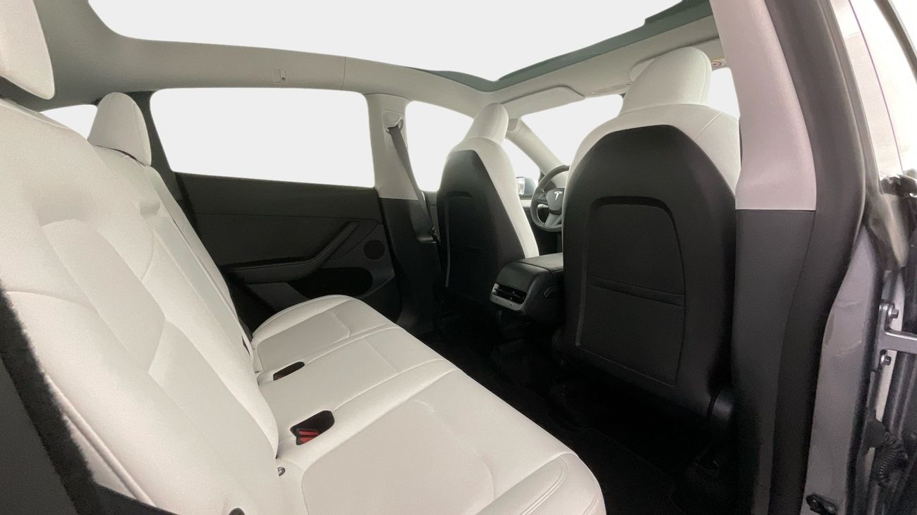 Tesla Model Y Performance (Dual Motor) | upto AED 20,000 Ramadan Discount | Guaranteed Warranty | 0 Down Payment